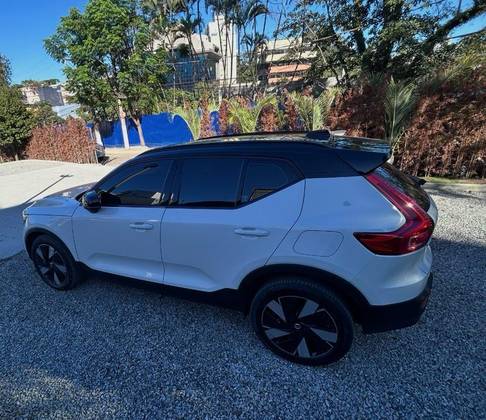 VOLVO XC40 P6 RECHARGE ELECTRIC PLUS VOLVO XC40 P6 RECHARGE ELECTRIC PLUS